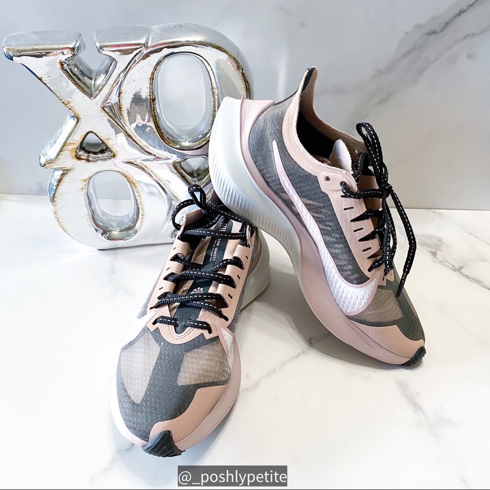 COPY - Nike Zoom Gravity Black Stone Mauve running athelitc running shoe
